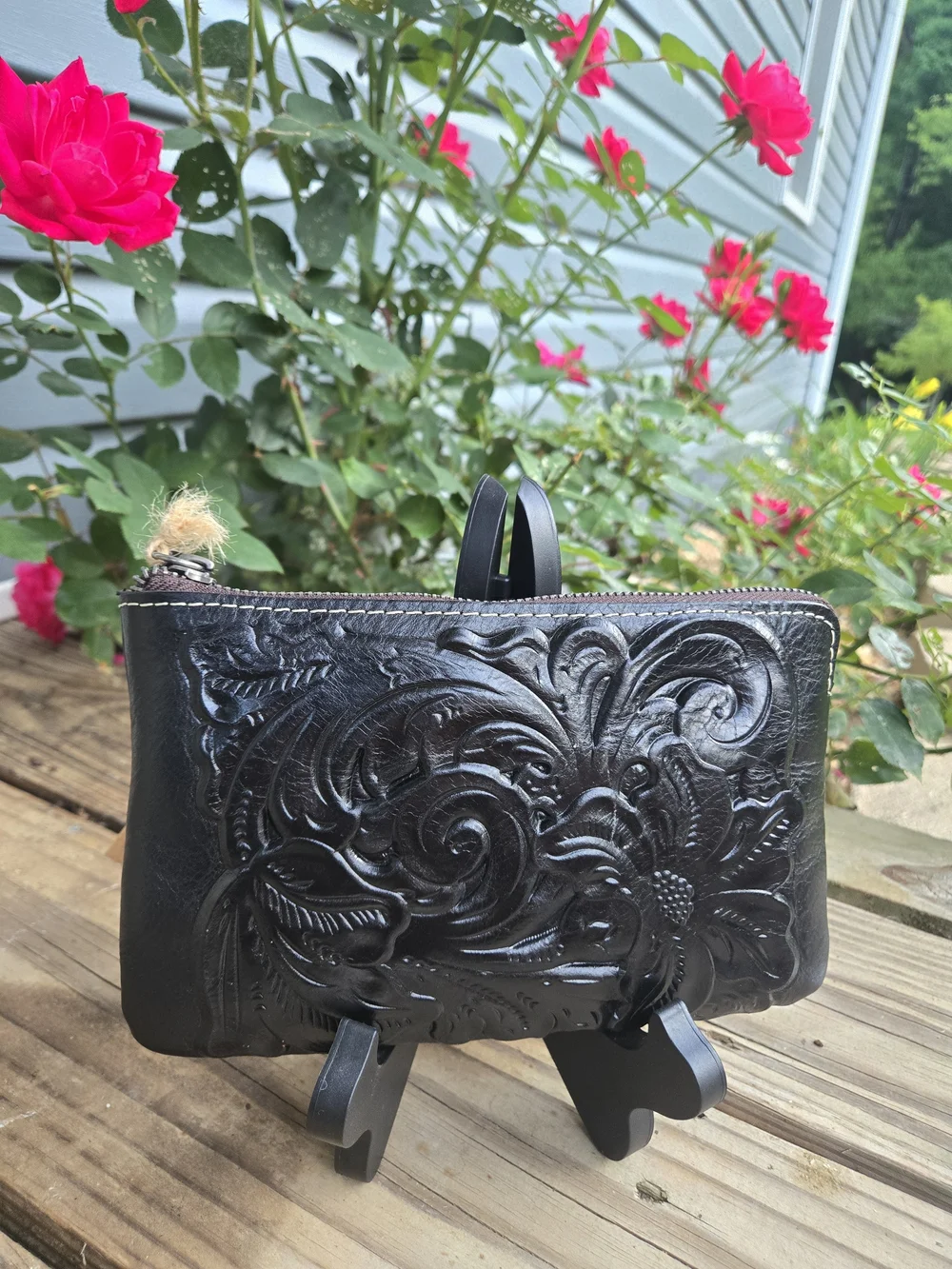 Patricia Nash Brown Embossed Floral Leather Wristlet Clutch. New With Tags. - Picture 2 of 8
